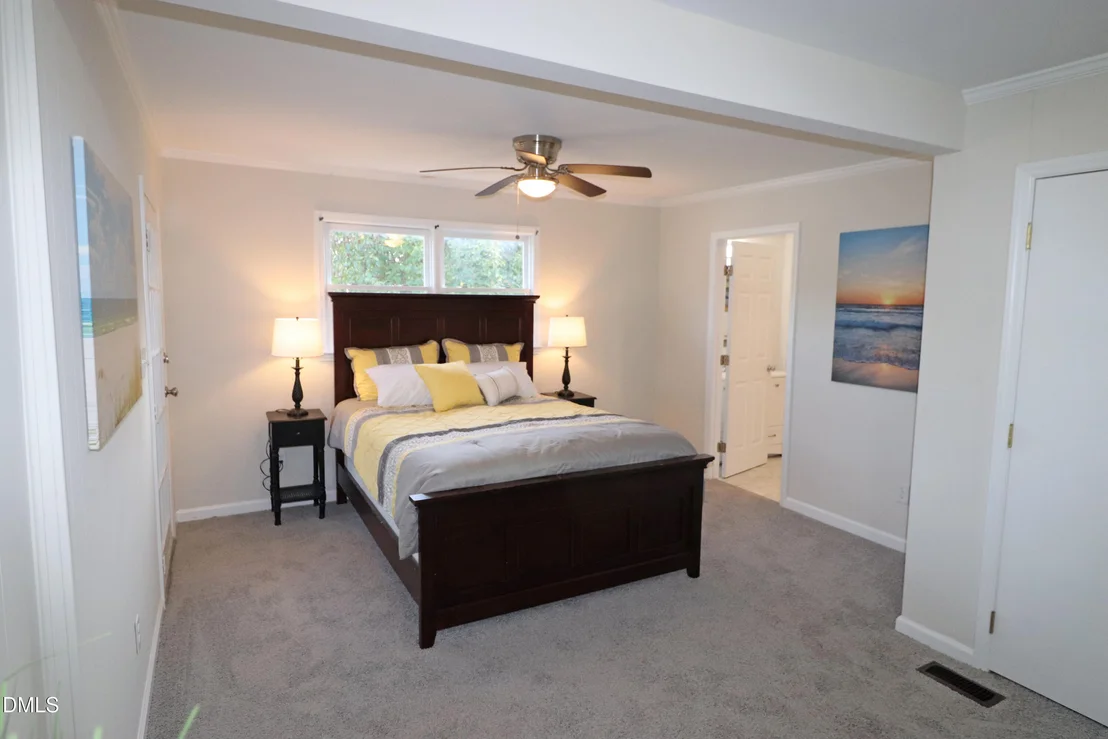 Photo of 1004 Seabrook Road