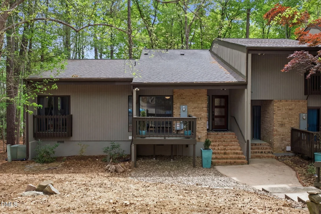 Photo of Unit F at 708 Constitution Drive