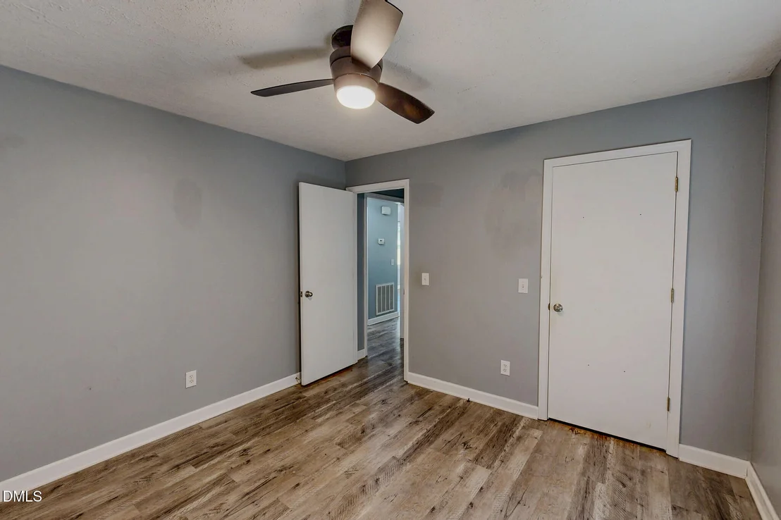 Photo of 405 Marvin Gill Road
