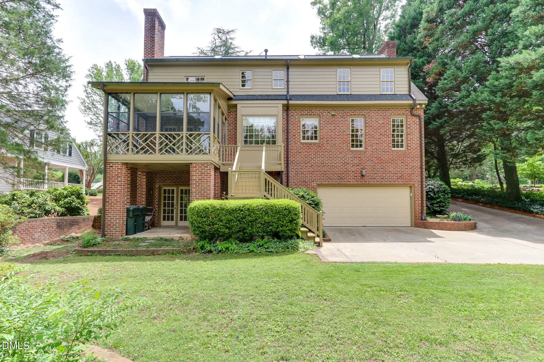 Photo of 3102 Eton Road