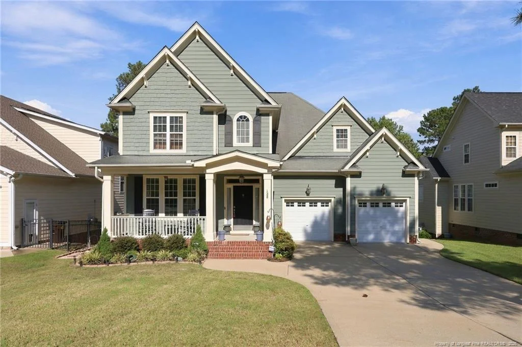 Photo of 188 Lamplighter Way
