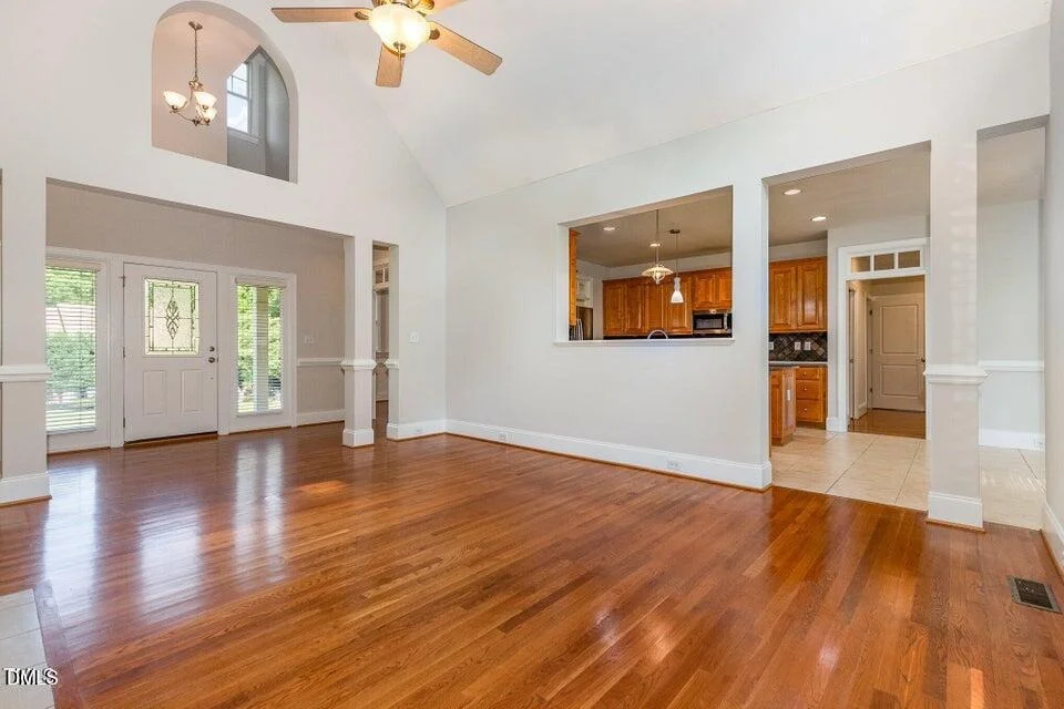 Photo of 1096 Silverleaf Drive