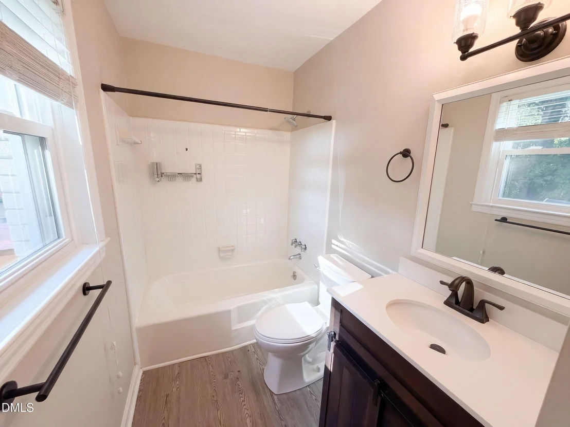 Photo of 2220 Hillock Drive