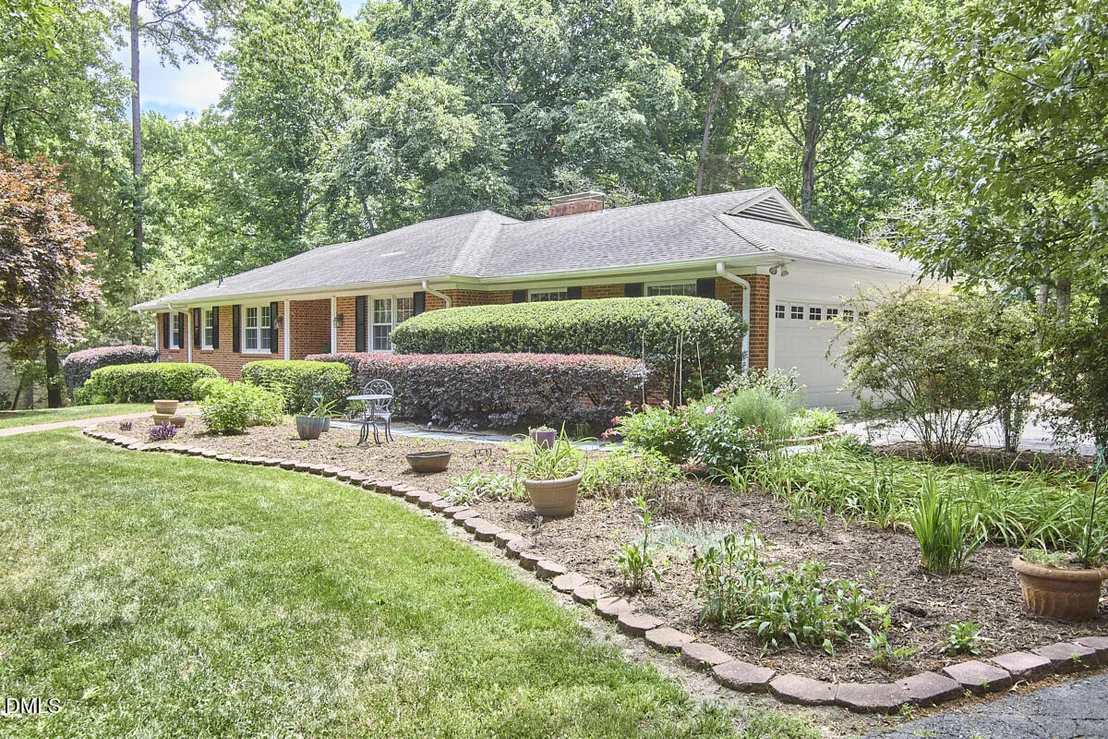 Photo of 3815 Swarthmore Road