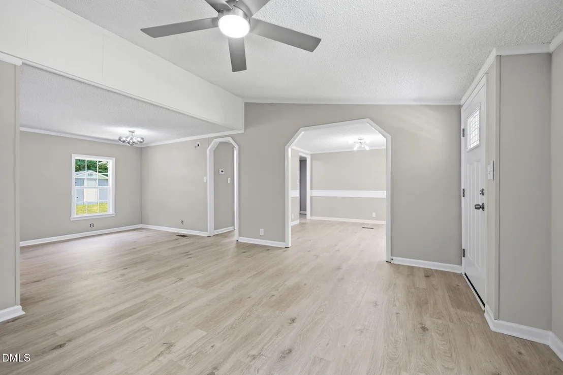 Photo of 3841 Dodge Avenue