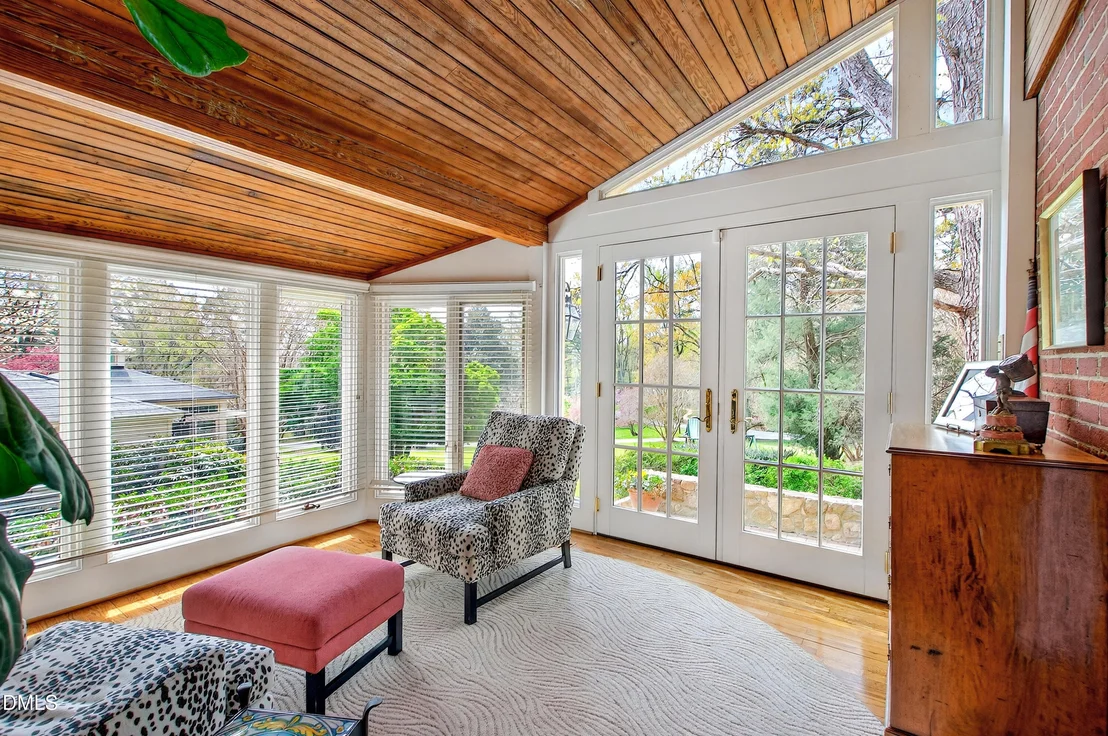 Photo of 223 Hillcrest Circle