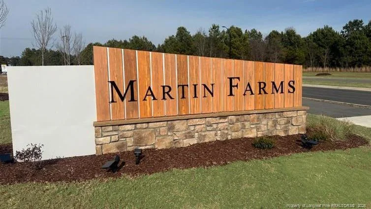 Photo of 1025 Martin Farms Boulevard