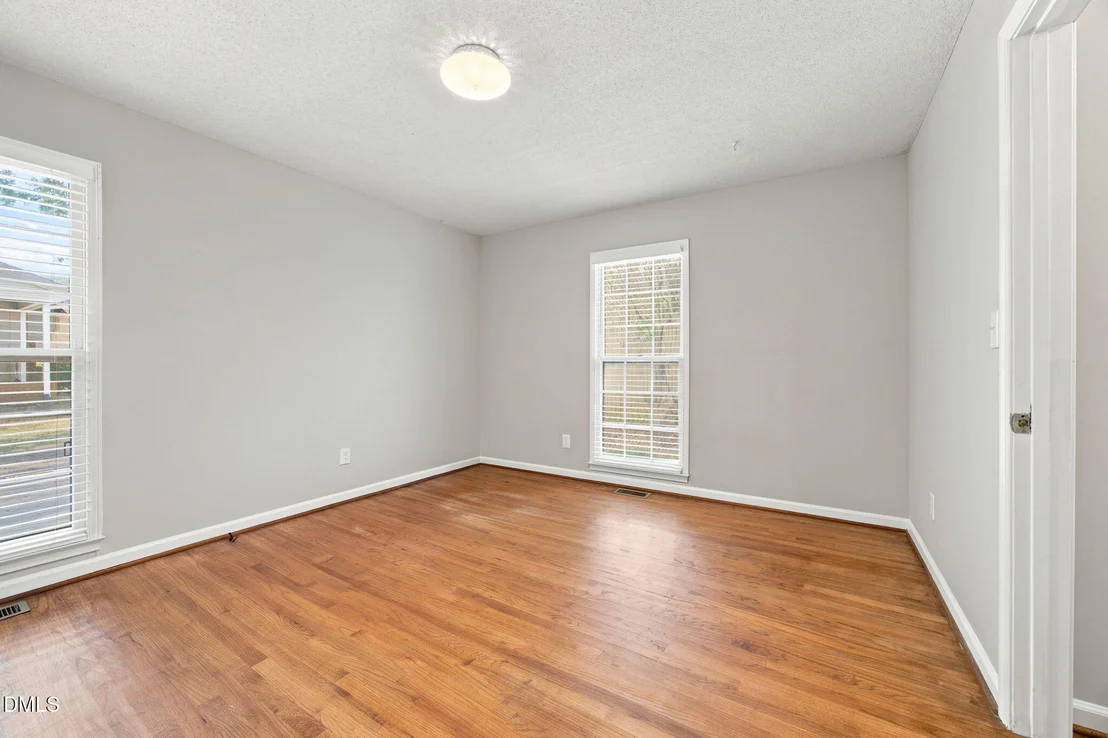 Photo of 608 SE Maynard Road
