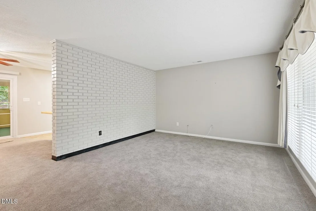 Photo of 731 Oakgrove Drive
