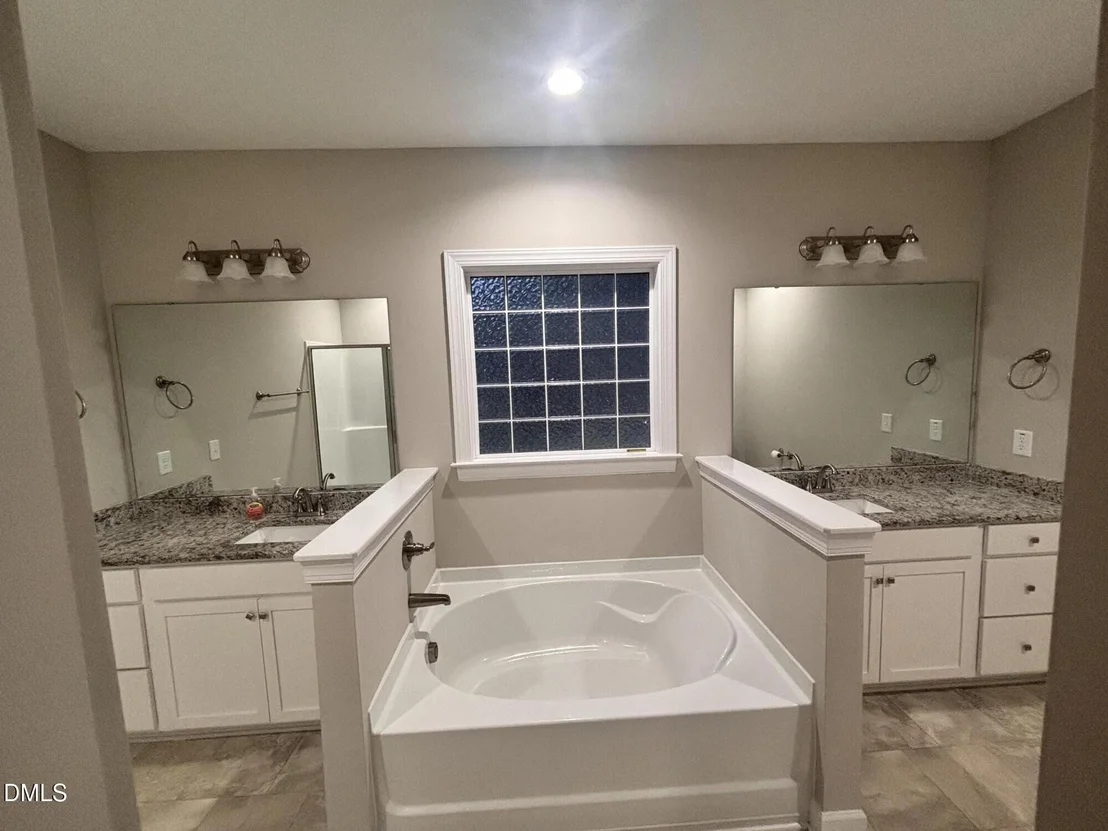 Photo of 1191 Denning Road
