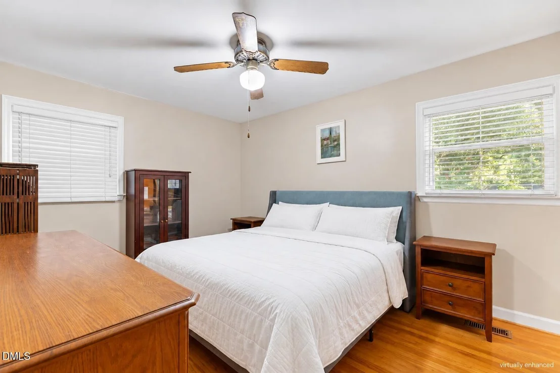 Photo of 6324 Tryon Road