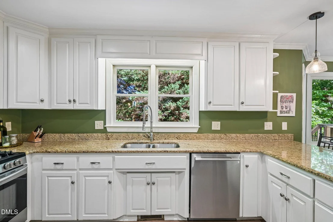 Photo of 100 Beaver Pine Way