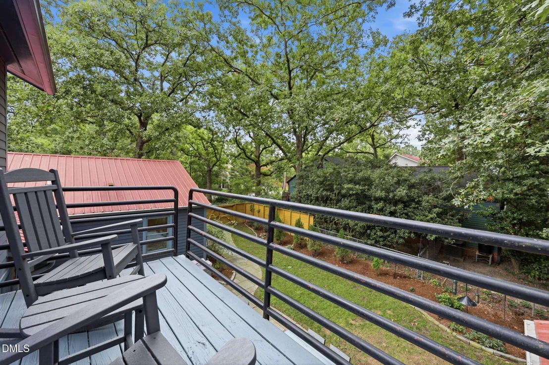 Photo of 403 Oak Avenue