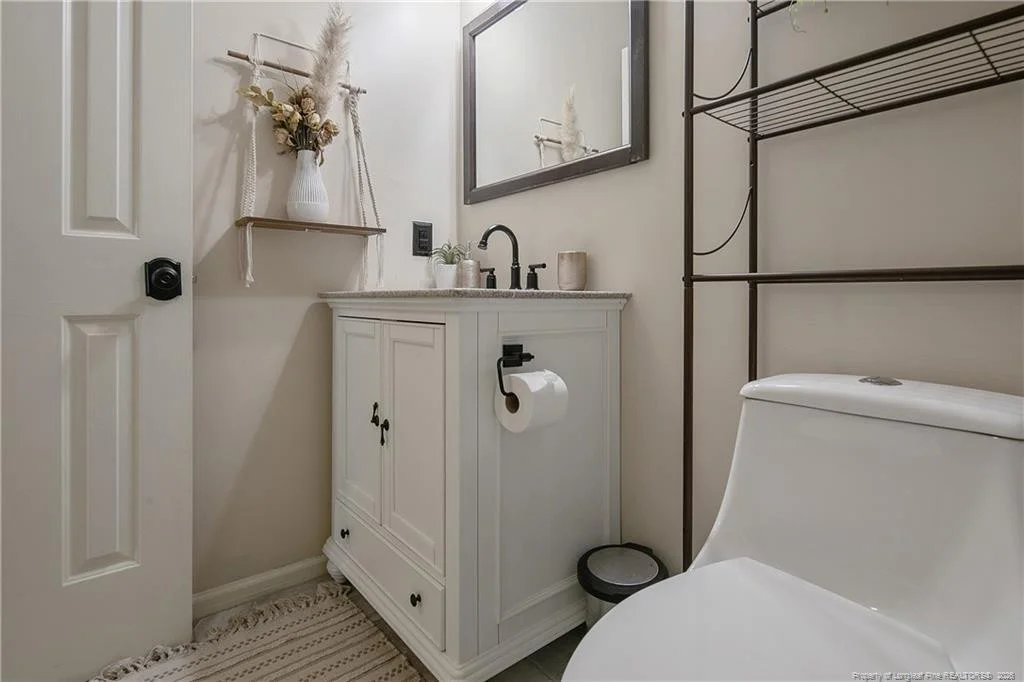 Photo of 6213 Streeter Drive