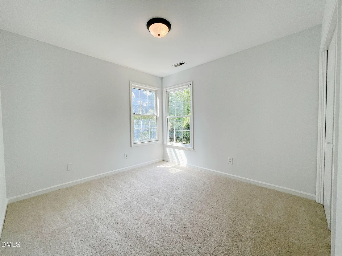 Photo of 102 Ashtree Court