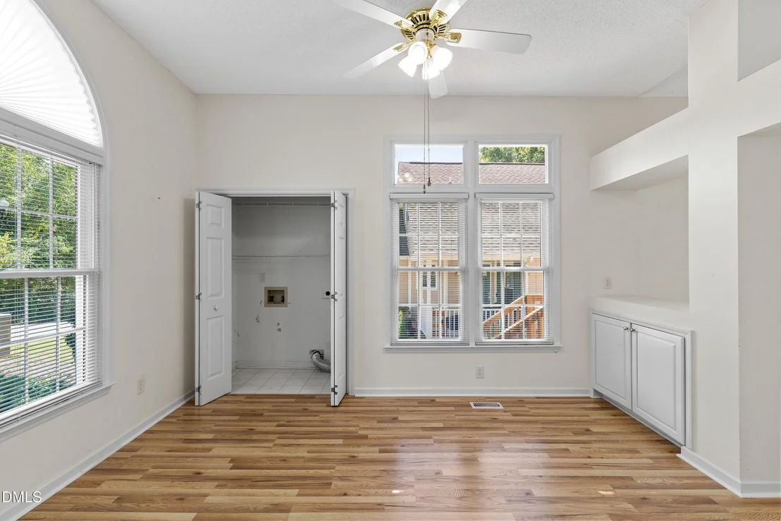 Photo of 318 Arvo Lane