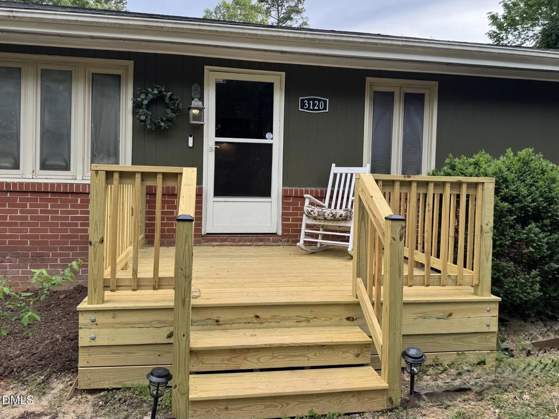 Photo of 3120 Gibson Road