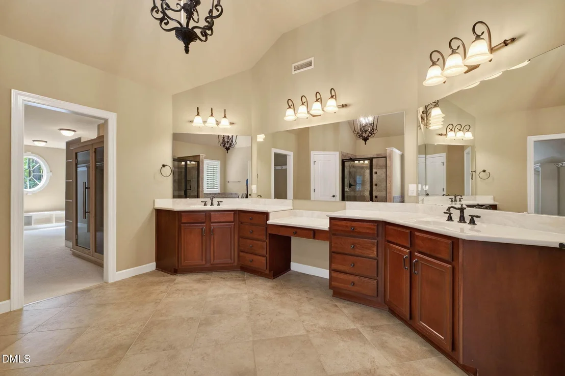 Photo of 105 Lily Crossing