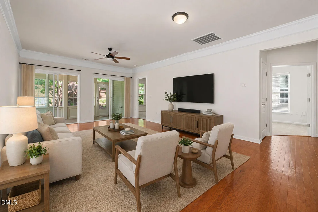 Photo of 725 Bradhurst Place
