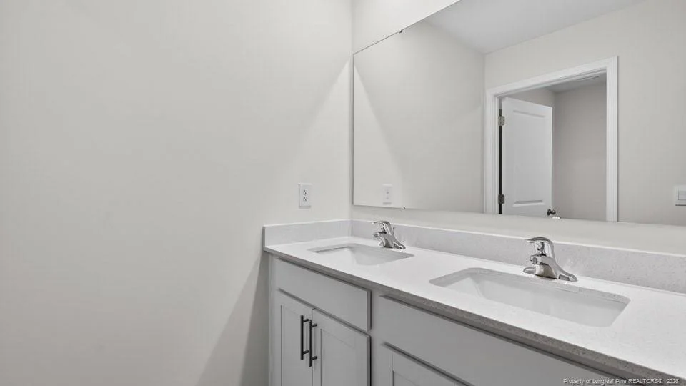 Photo of 3076 Platinum Circle