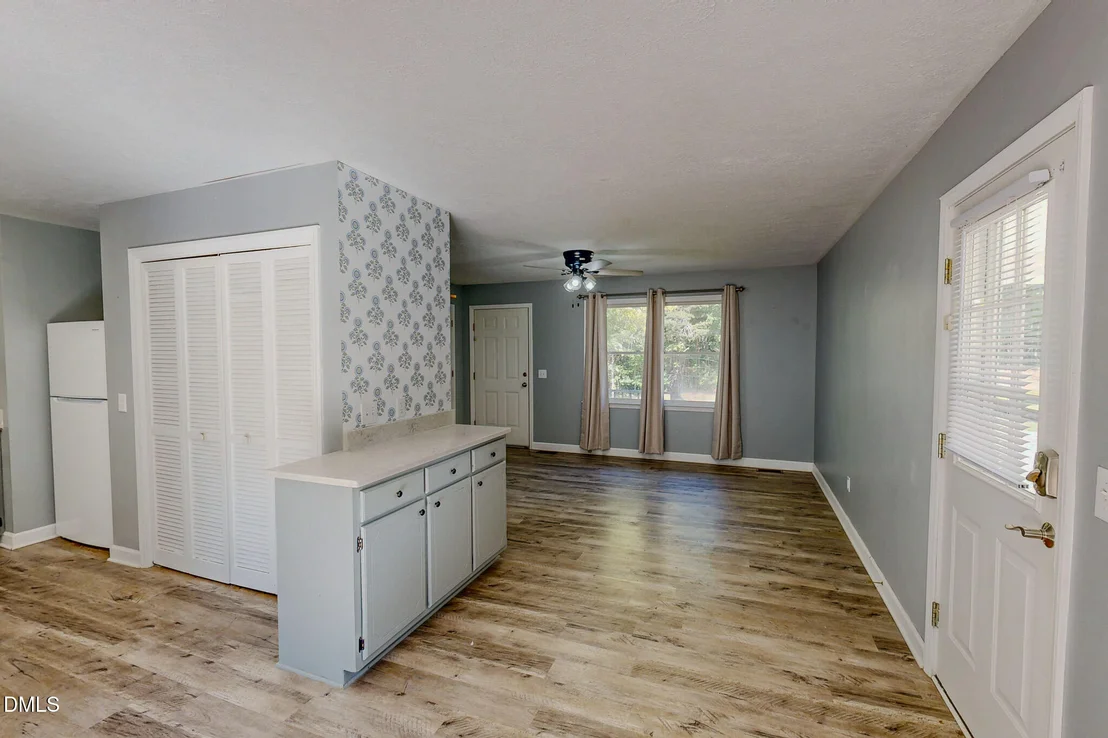 Photo of 405 Marvin Gill Road