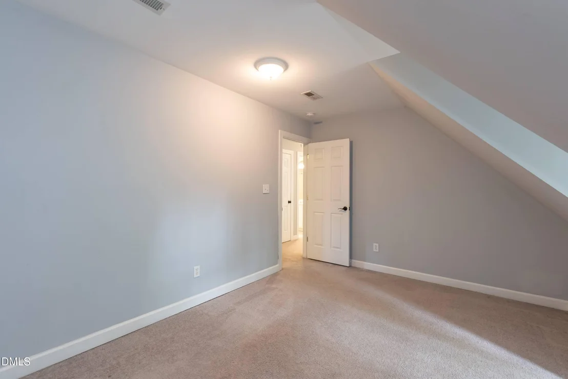Photo of 300 Cardinal Crest Lane