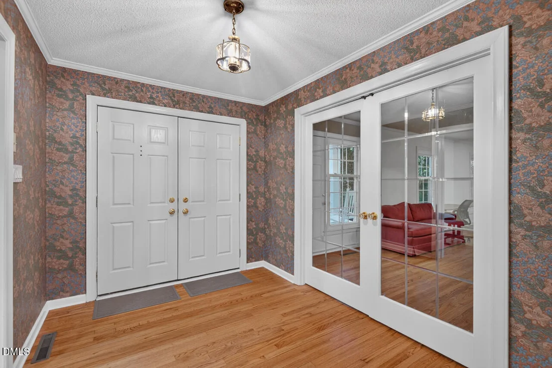 Photo of 13 Winthrop Court