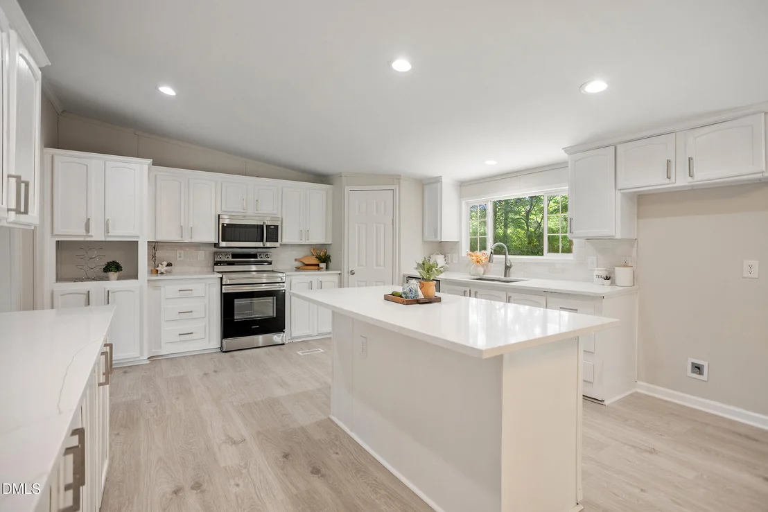 Photo of 830 Blue Pond Road