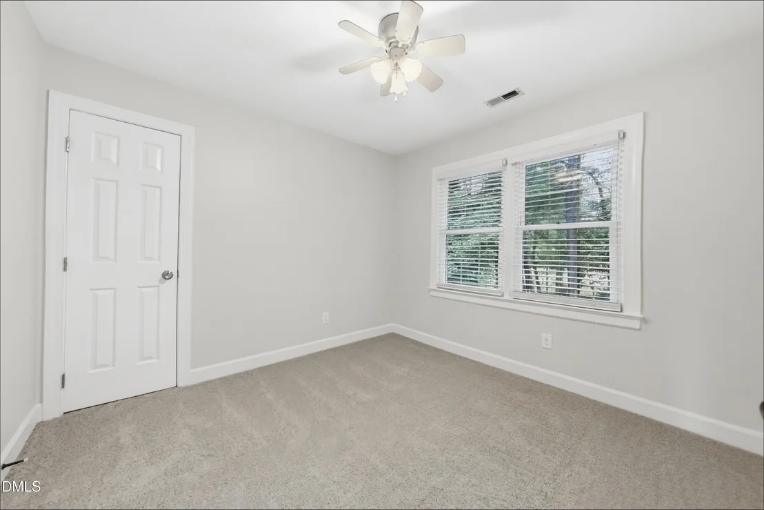 Photo of 1808 Thorpshire Drive