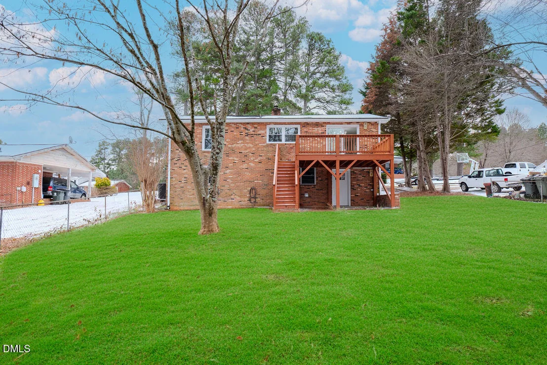 Photo of 24 Pine Street
