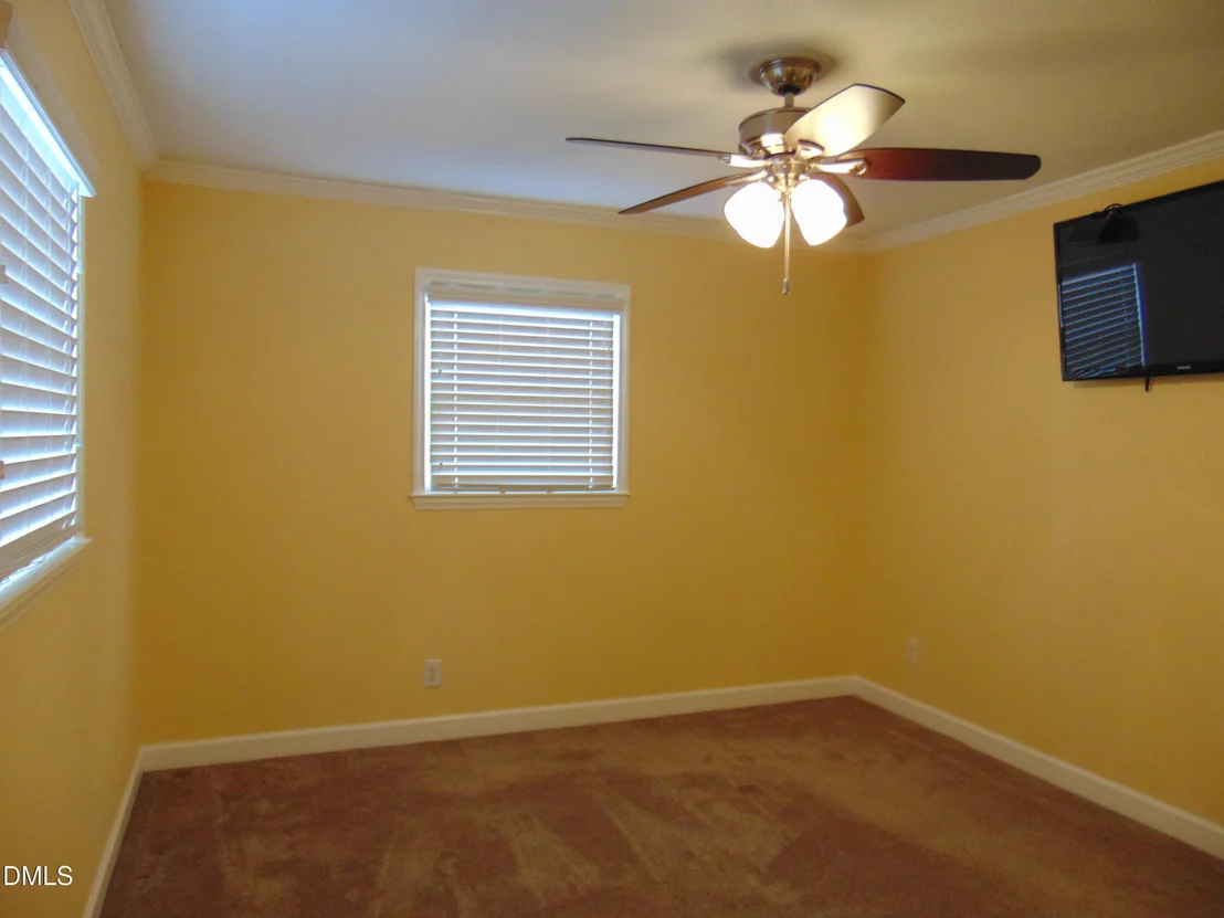Photo of 442 Gus Road