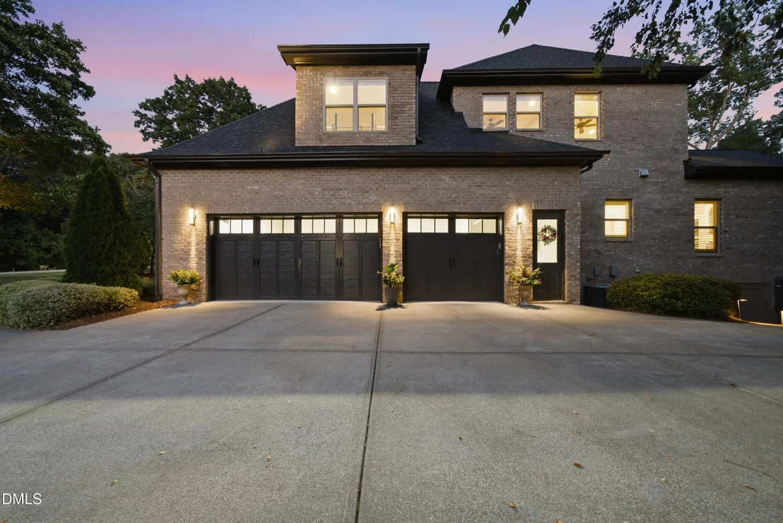 Photo of 7521 Summit Pine Way