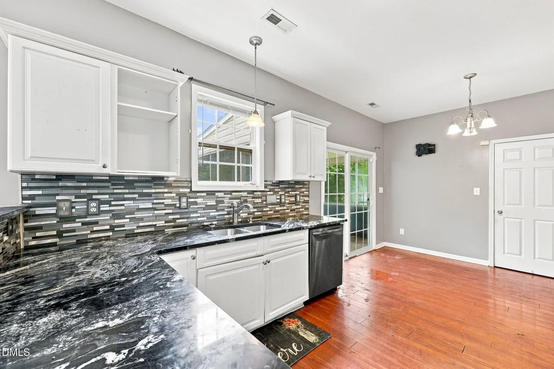 Photo of 30 Hunters Way