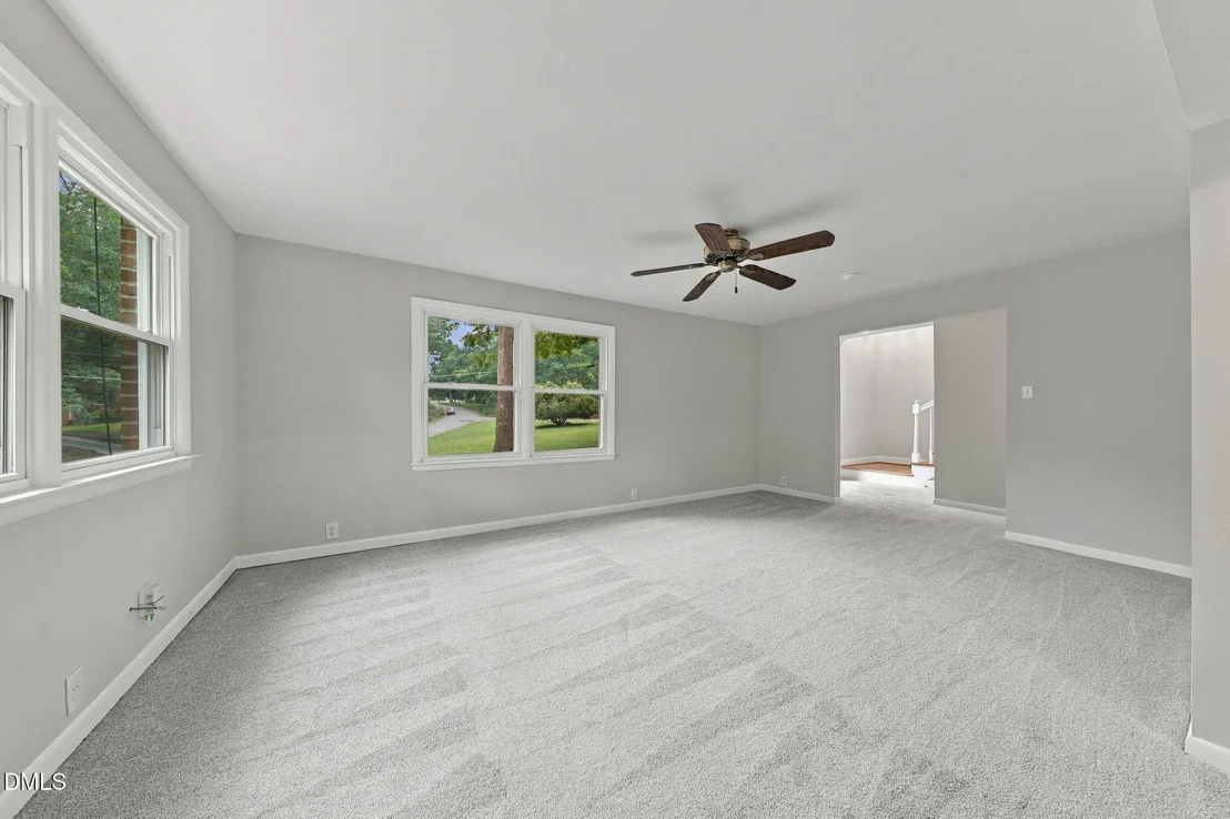 Photo of 118 Radcliff Circle