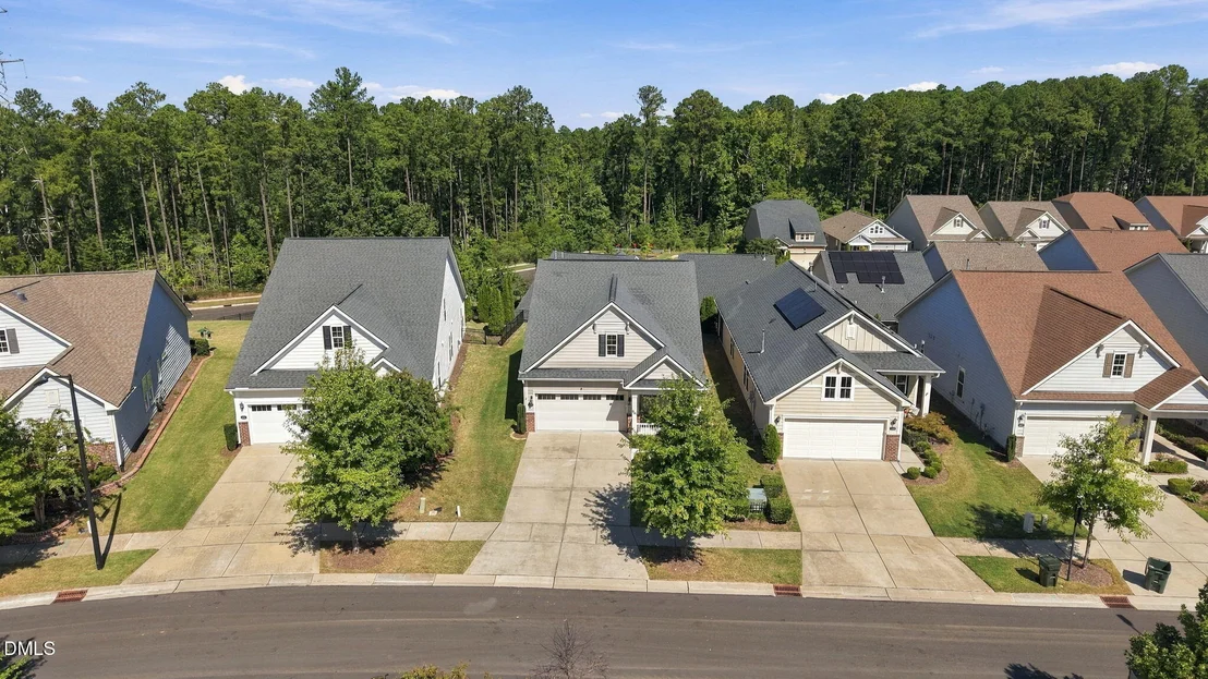 Photo of 1033 Cuthbert Lane