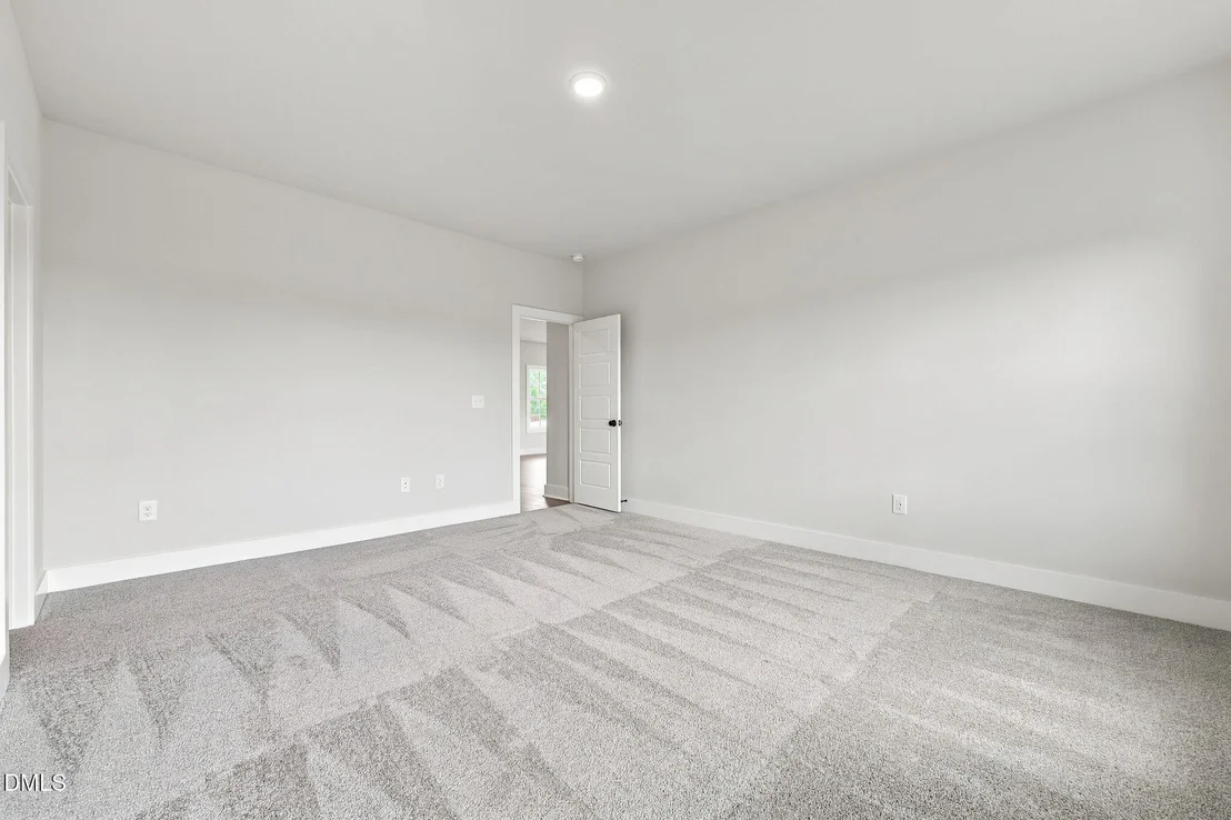 Photo of 151 Grinnell Loop