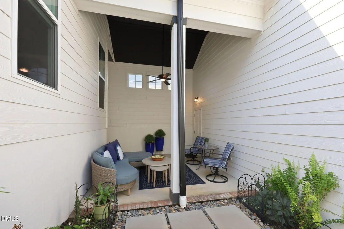 Photo of 1704 Glazebrook Drive