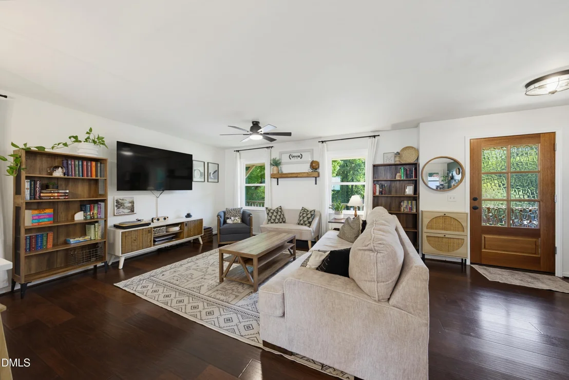 Photo of 1508 Harth Drive