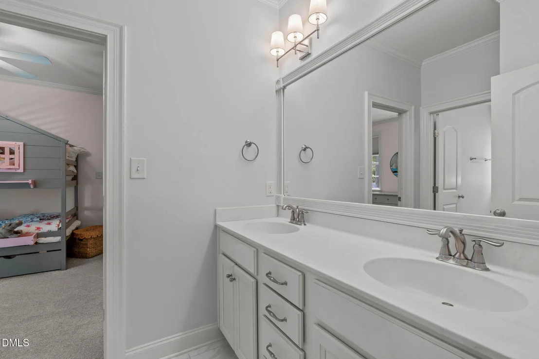 Photo of 2805 Ivory Bluff Trail