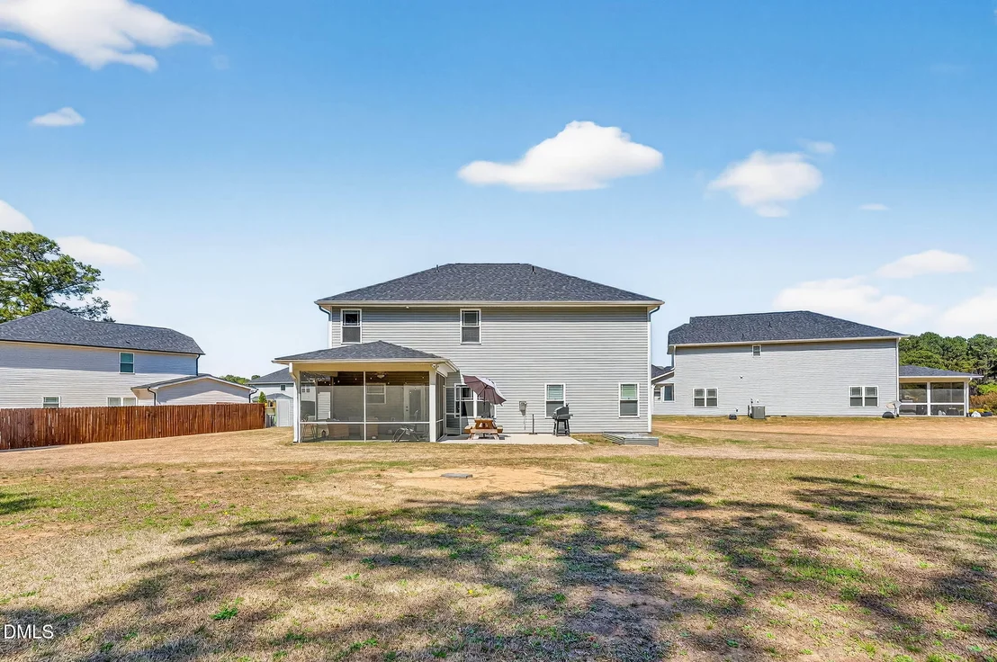 Photo of 283 Raptor Drive