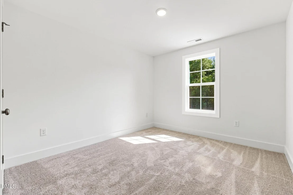 Photo of 66 Loganberry Avenue