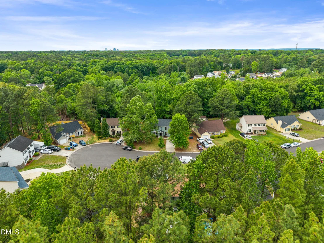 Photo of 16 Meadowcrest Drive