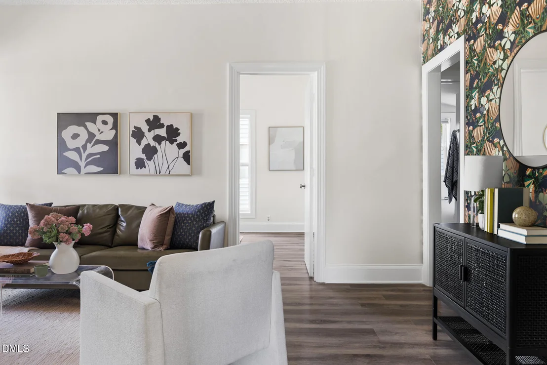 Photo of 310 Lyric Street