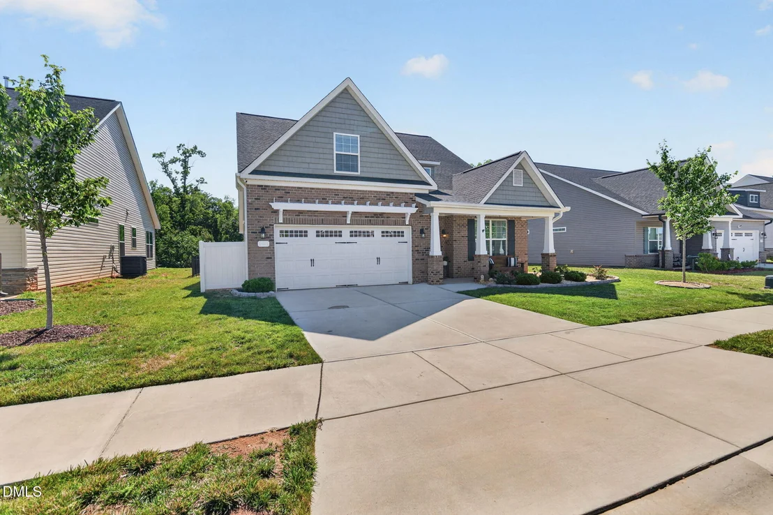 Photo of 3334 Castlerock Drive