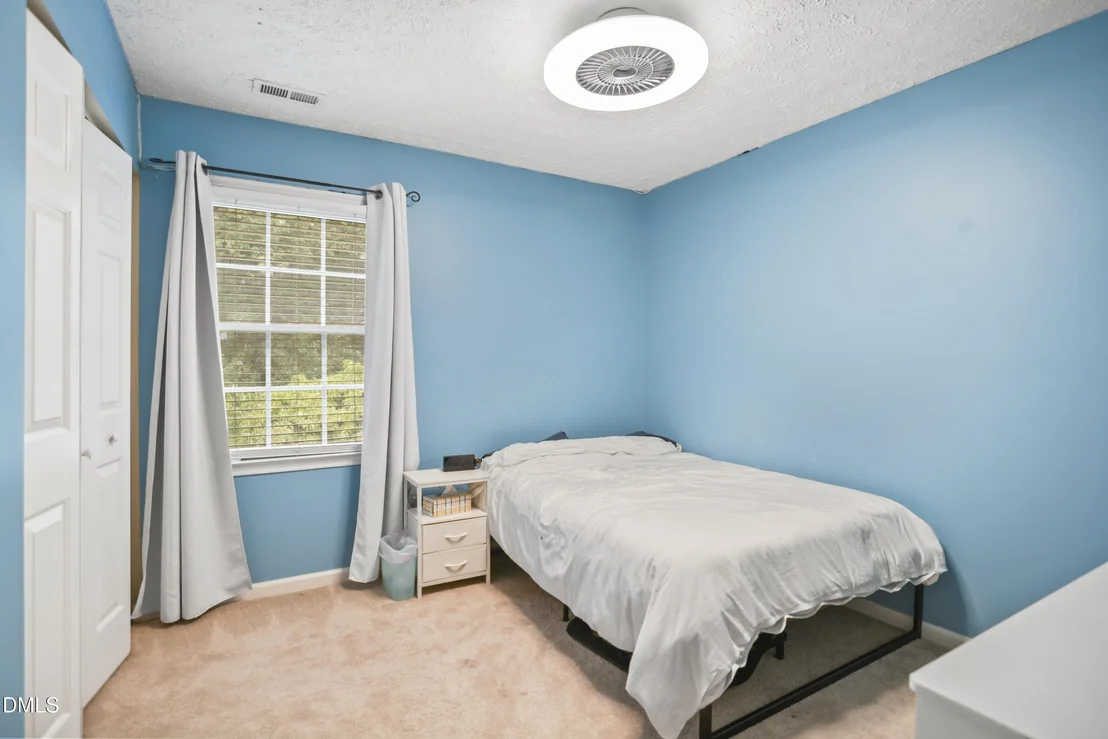Photo of 330 Tillamook Drive