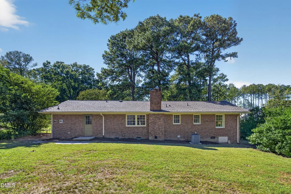 Photo of 2601 Rolling Pines Avenue