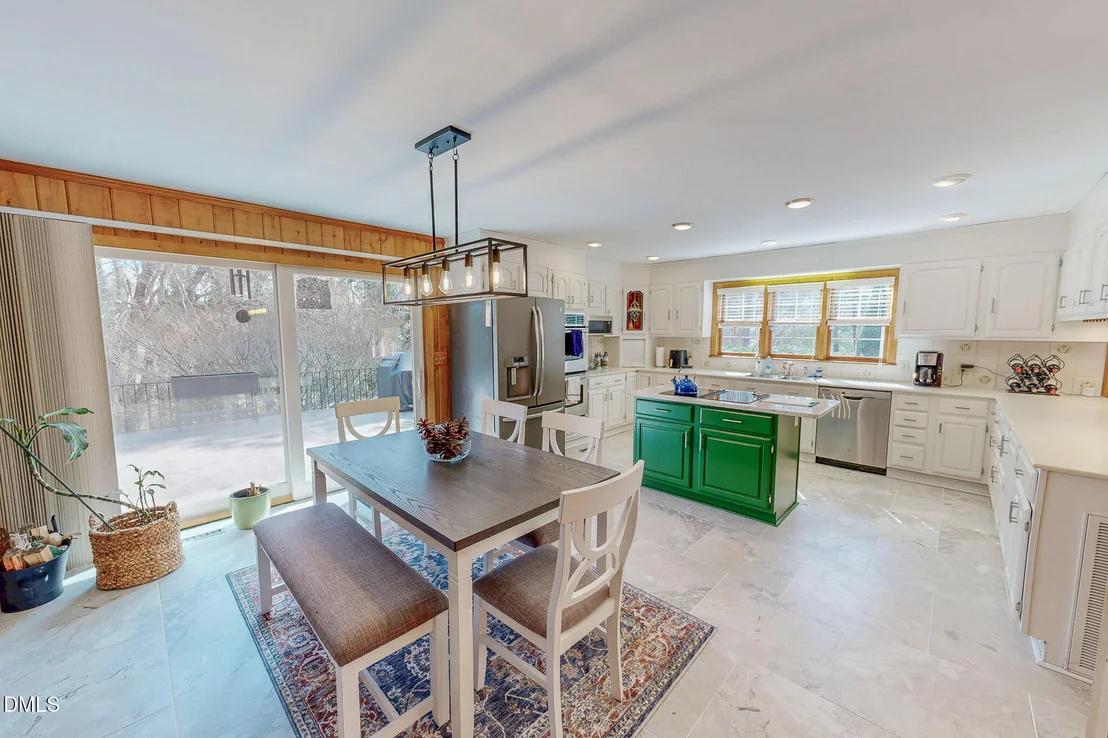 Photo of 382 Wimbledon Drive