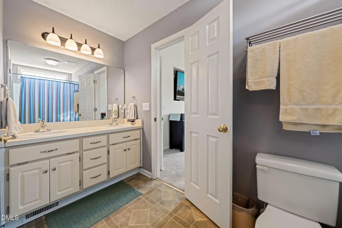 Photo of 105 Marianna Place