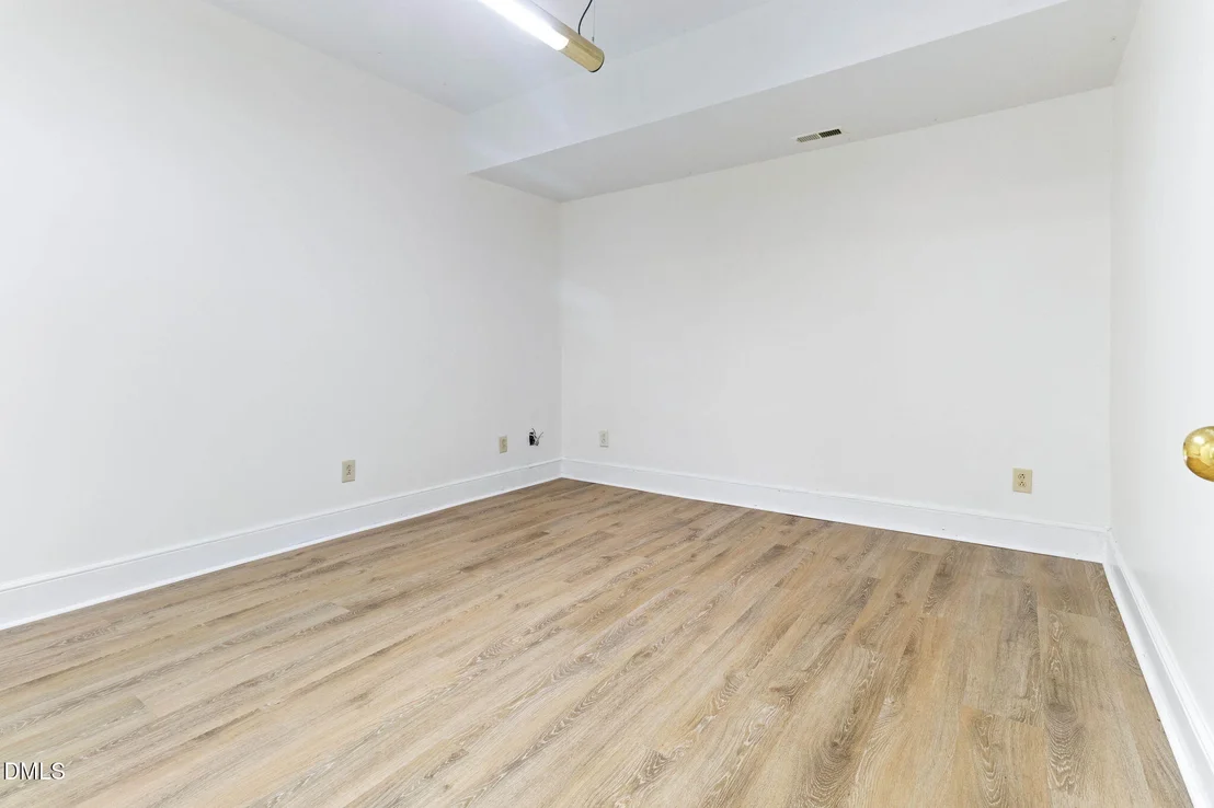 Photo of 4205 Swarthmore Road