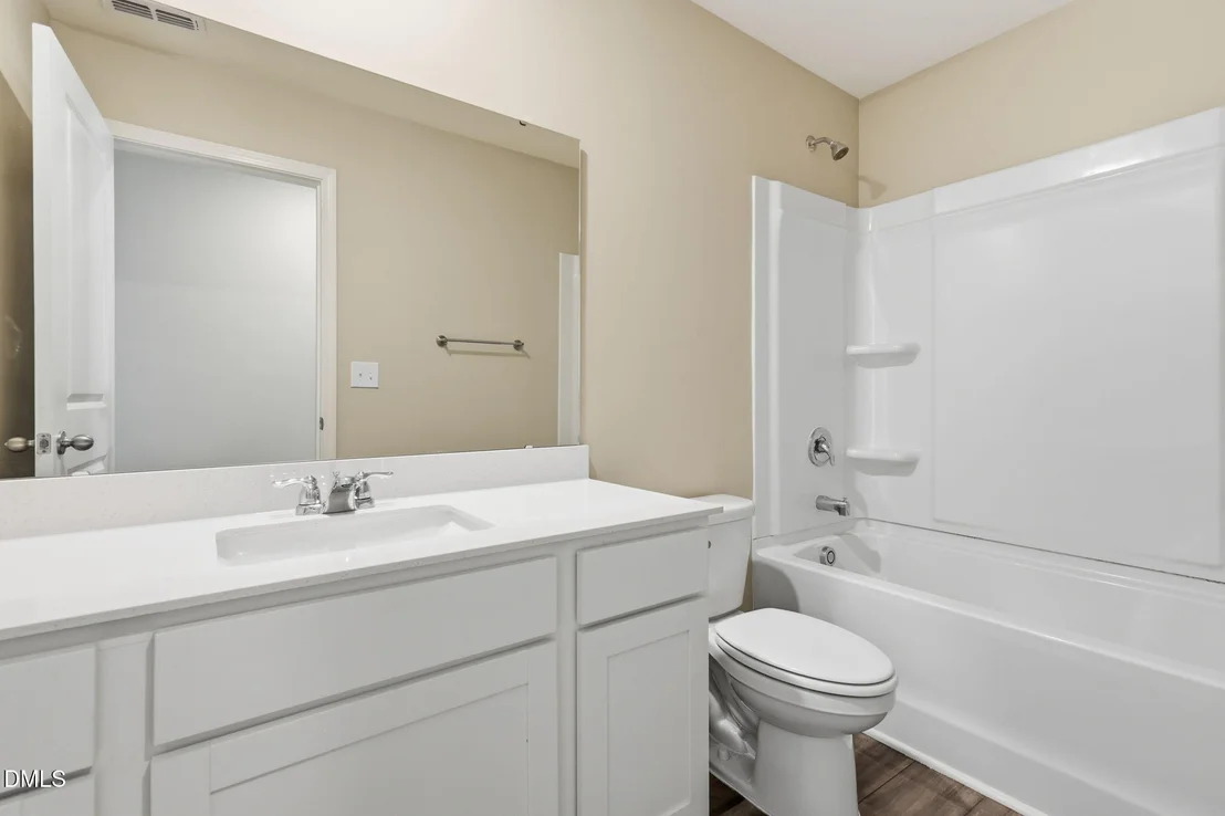 Photo of 1114 Centerview Drive